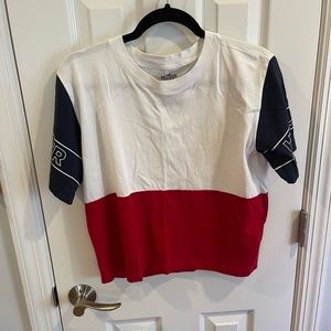 Hollister Tee